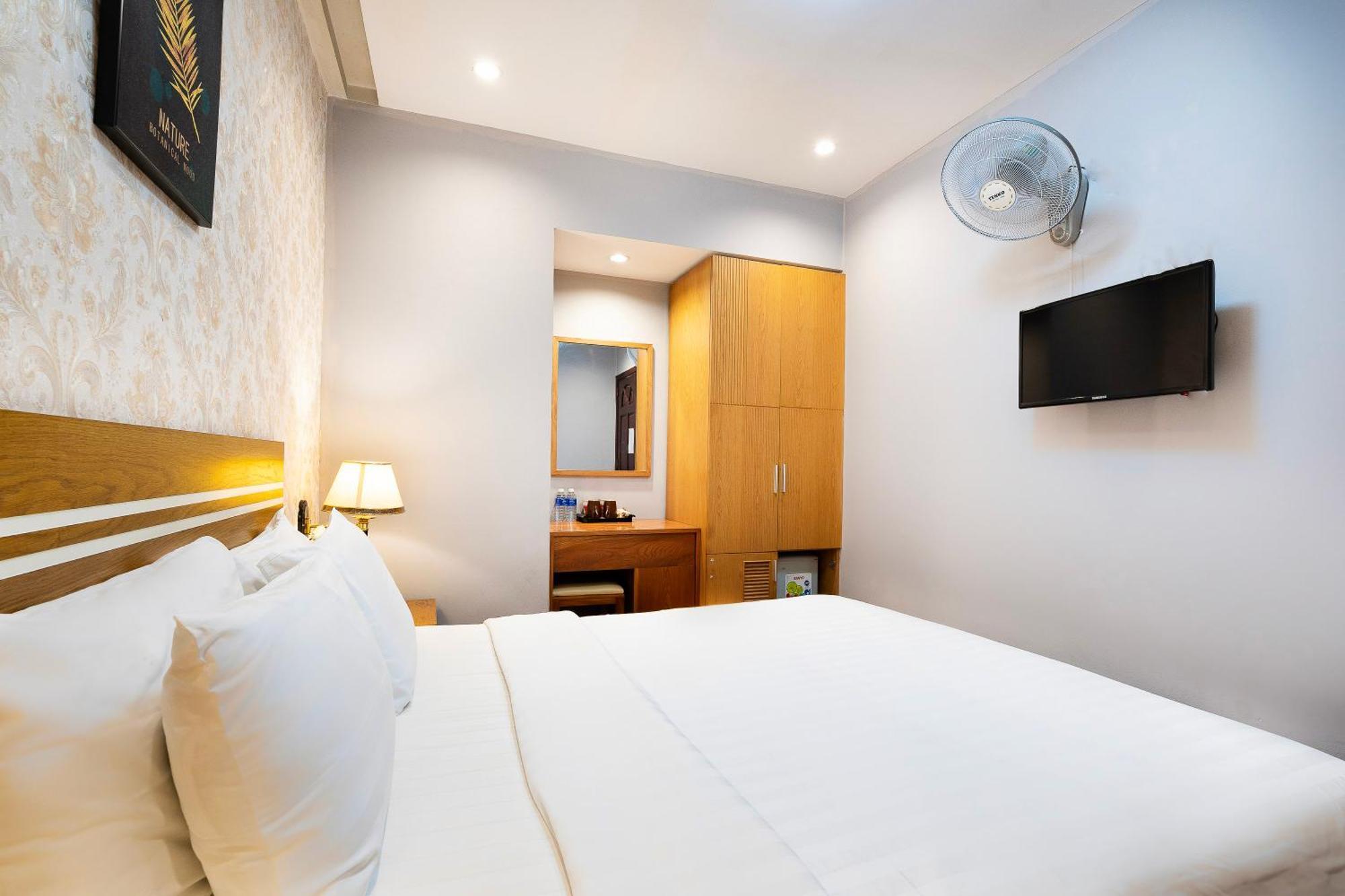 Lucky Star Hotel - Bui Vien Walking Street Ho Chi Minh-stad Buitenkant foto