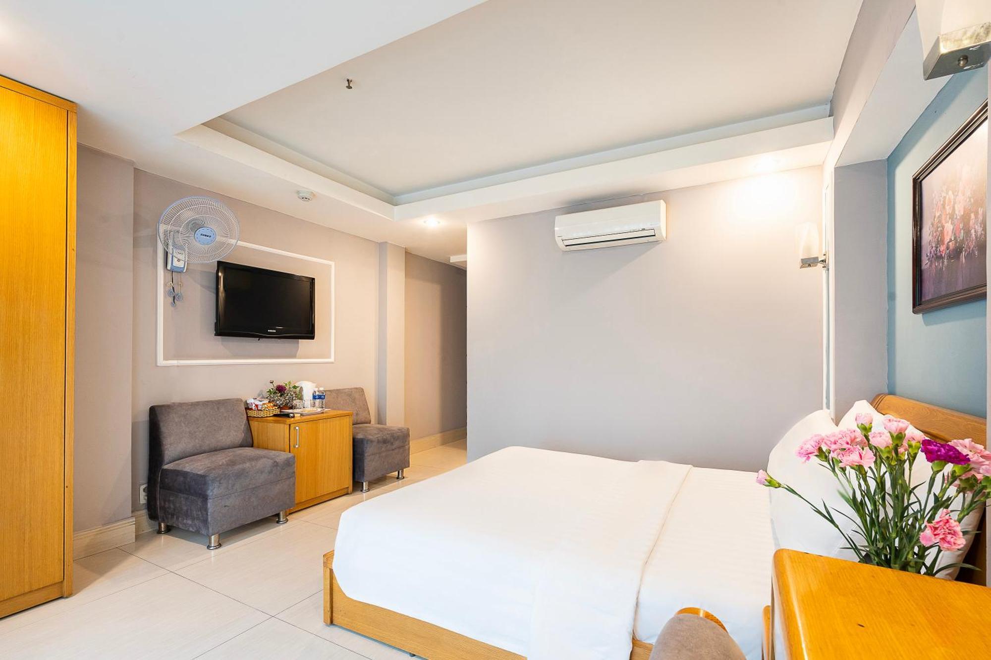 Lucky Star Hotel - Bui Vien Walking Street Ho Chi Minh-stad Buitenkant foto
